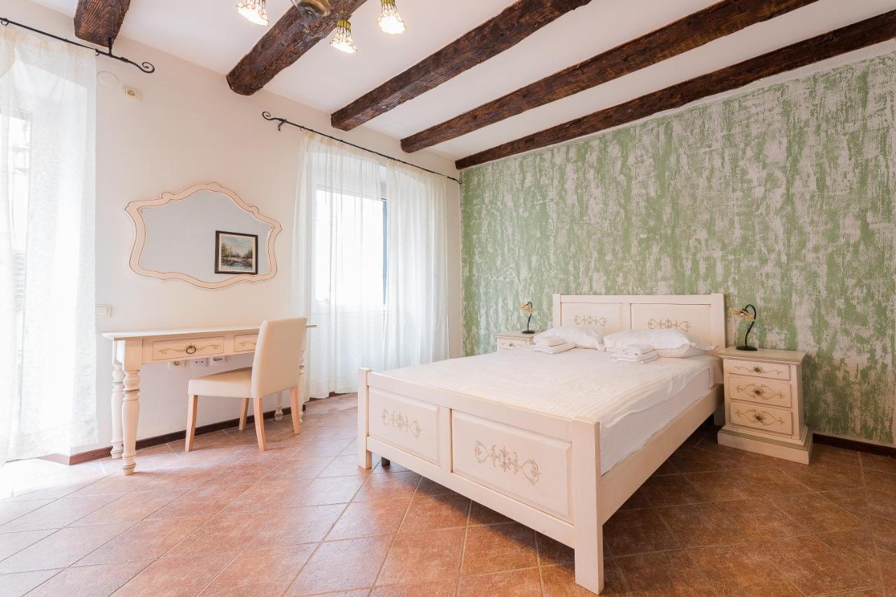 Apartments Leo Kotor Extérieur photo