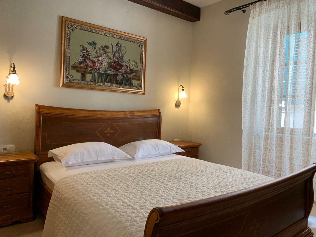 Apartments Leo Kotor Extérieur photo